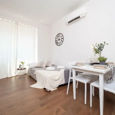 The Rent - Cozy One Bedroom In 公寓